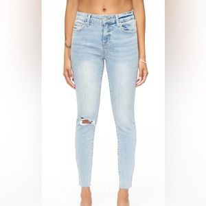 Audrey Mid Rise Skinny- Radiate Pistola